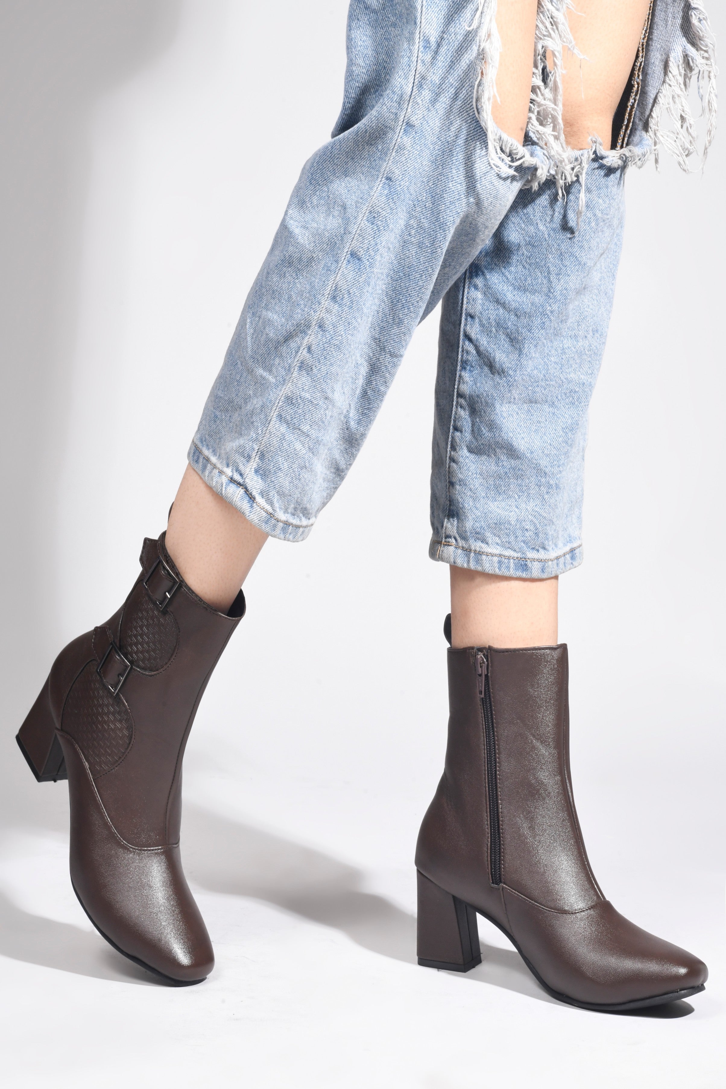 Mid Calf Block Heel Buckle Boots
