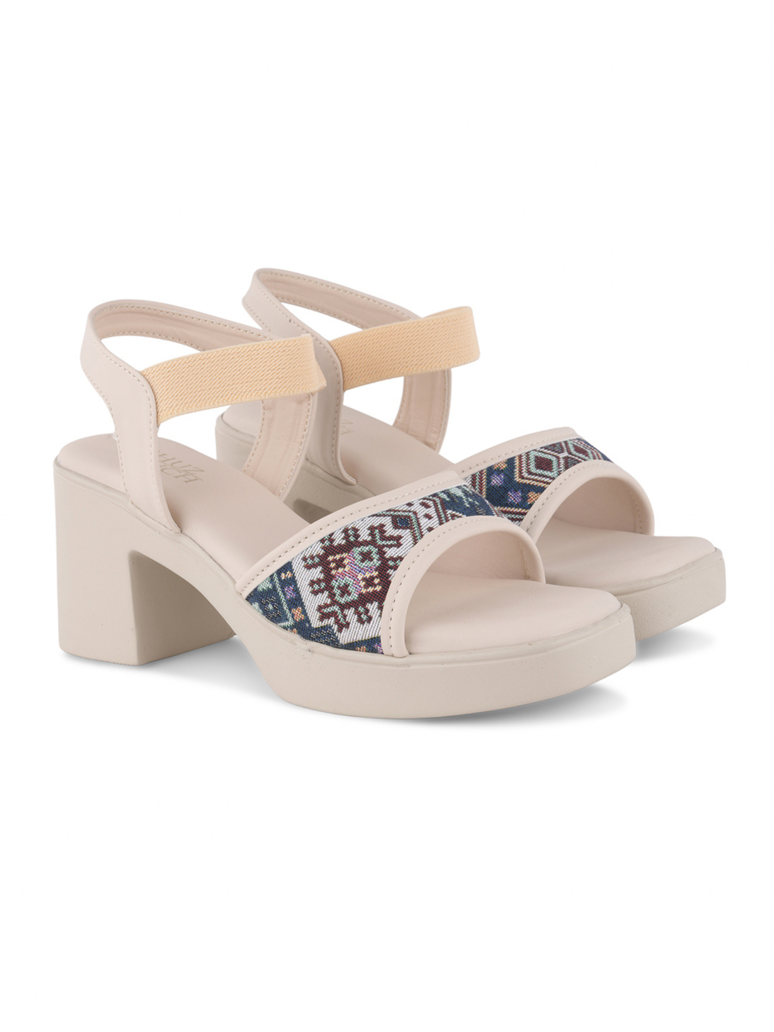 Women Shoe-Style Cream Sandals