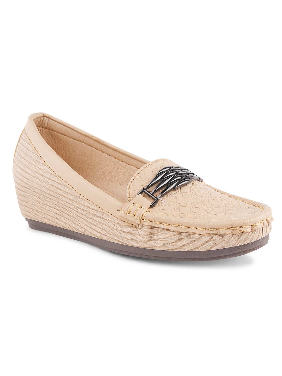 Women Woven Design Loafers