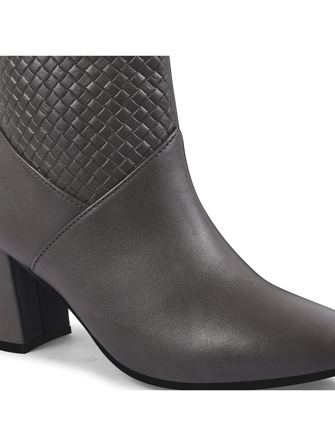 Textured Mid-Length Heel Boots
