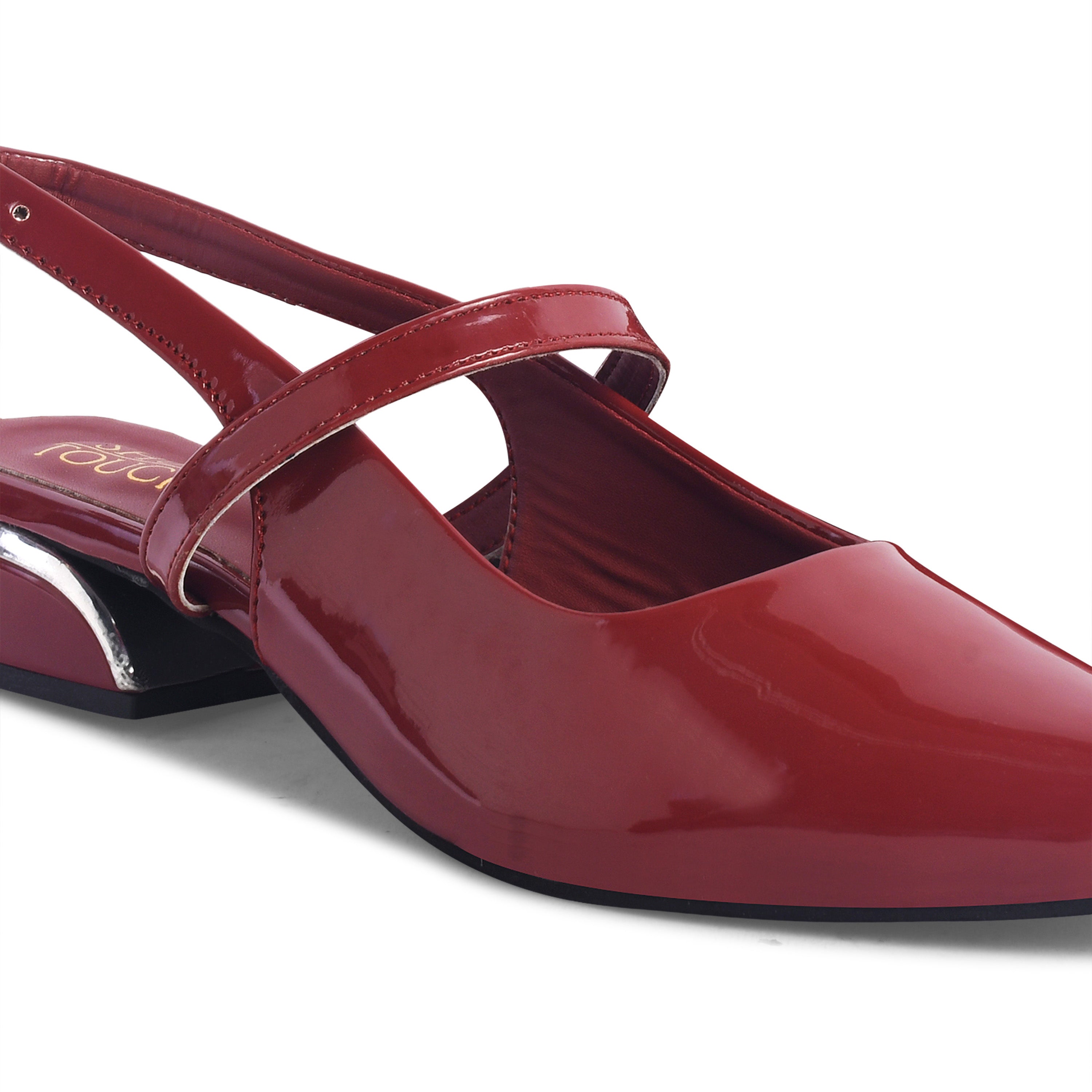 Women Solid Pointed Toe Buckle Mules