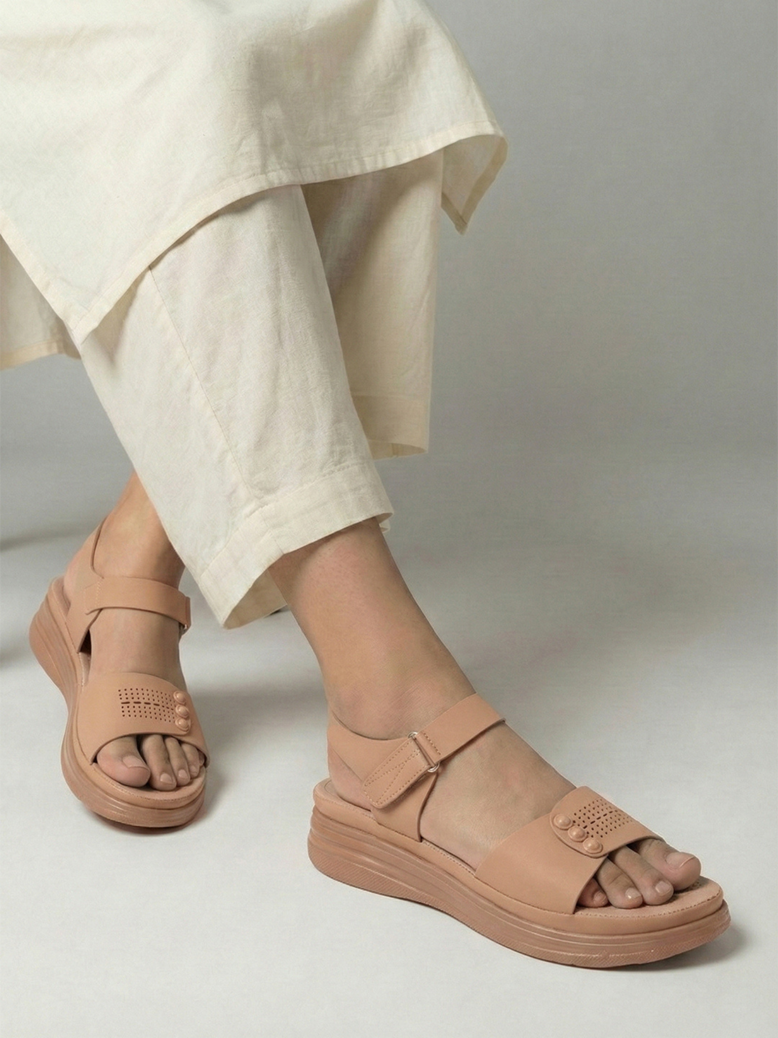 Women Beige Comfort Sandals