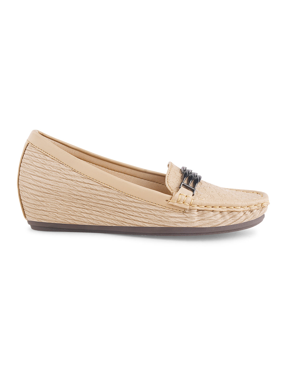 Women Woven Design Loafers