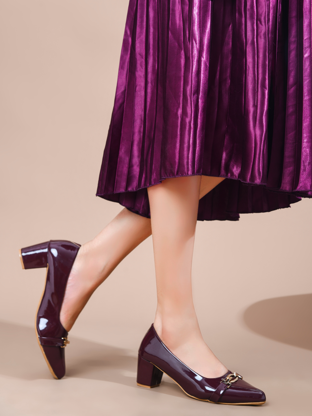 Cherry Classic Patent Pumps Block Heels with Gold Buckle